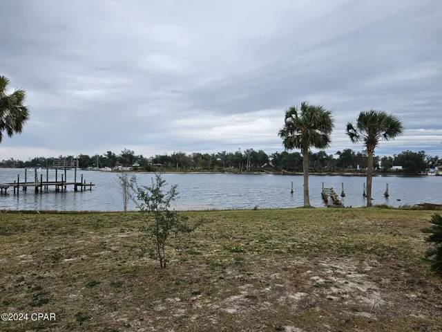 $3,500 | 1437 Parkway Drive, Panama City, FL 32404