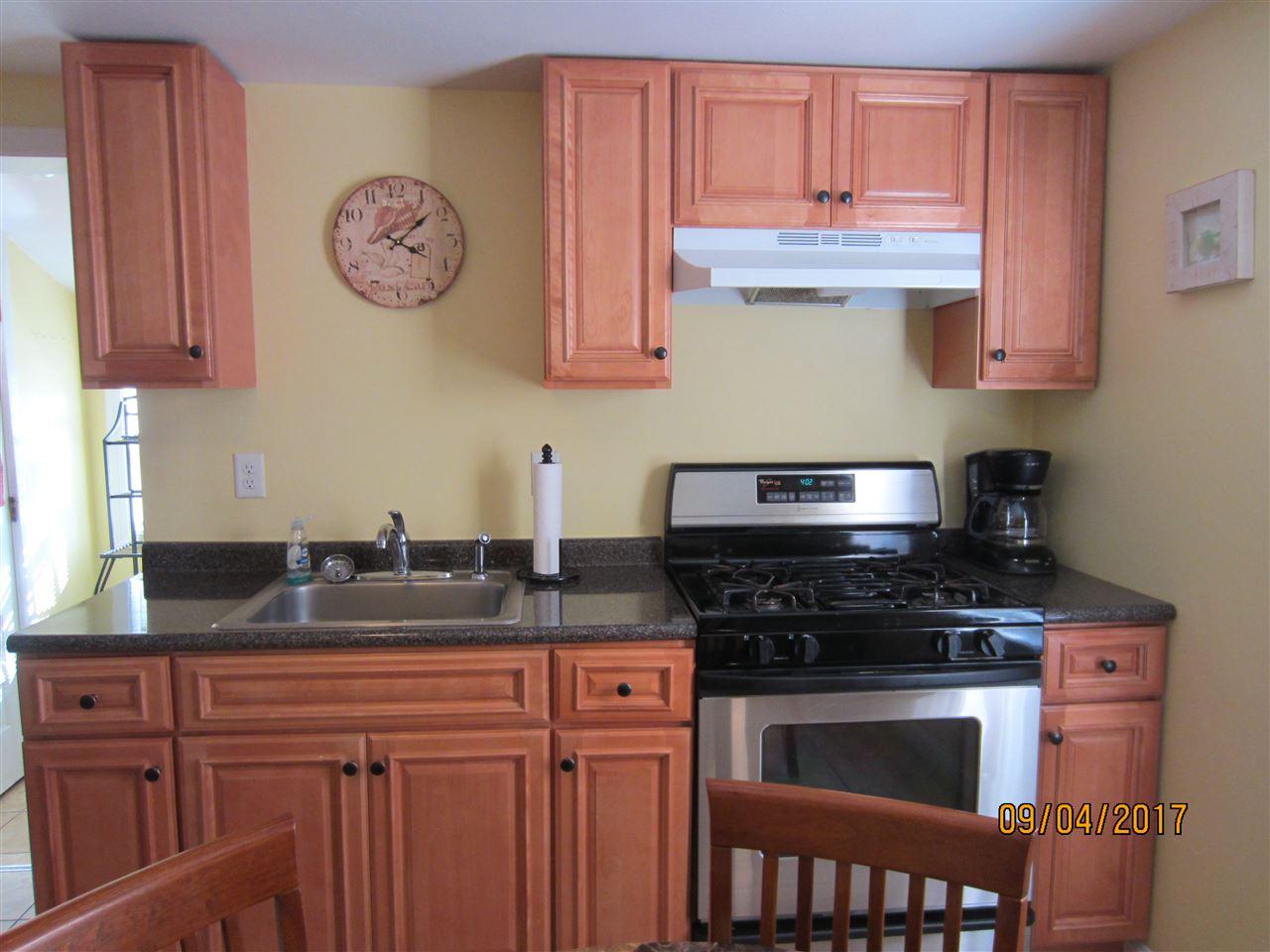 3 Q Street Hampton, NH 03842 - Photo 4 of 38 Gallery Image 4