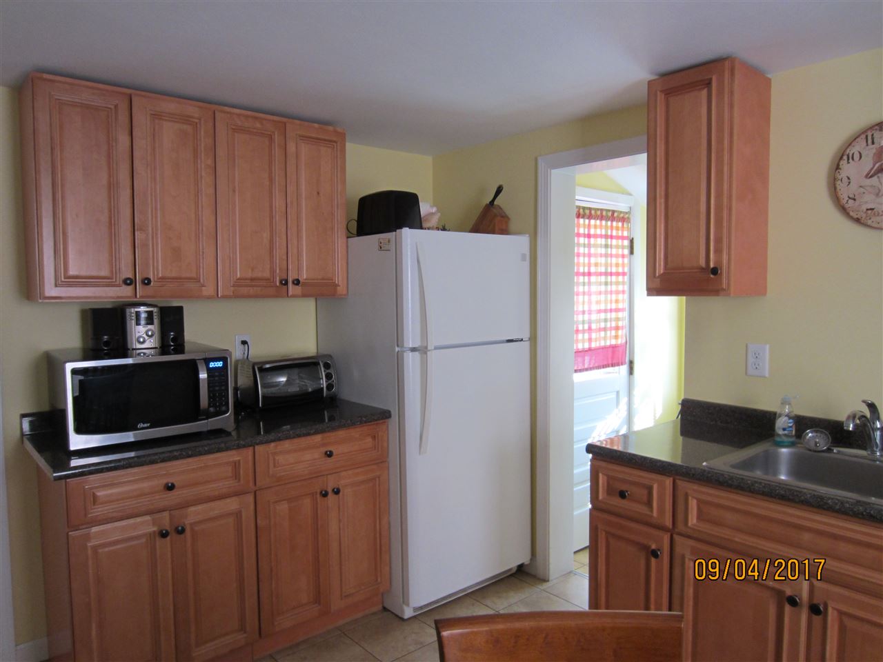 3 Q Street Hampton, NH 03842 - Photo 6 of 38 Gallery Image 6