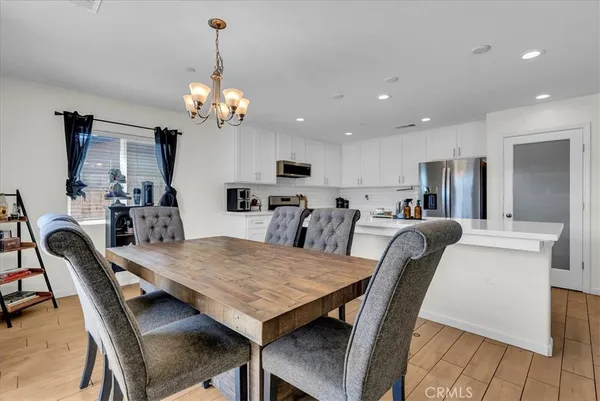 $473,000 | 2439 Madeline Drive, Hanford, CA 93230