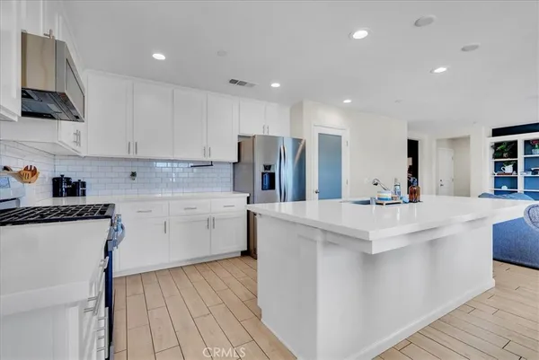 $473,000 | 2439 Madeline Drive, Hanford, CA 93230