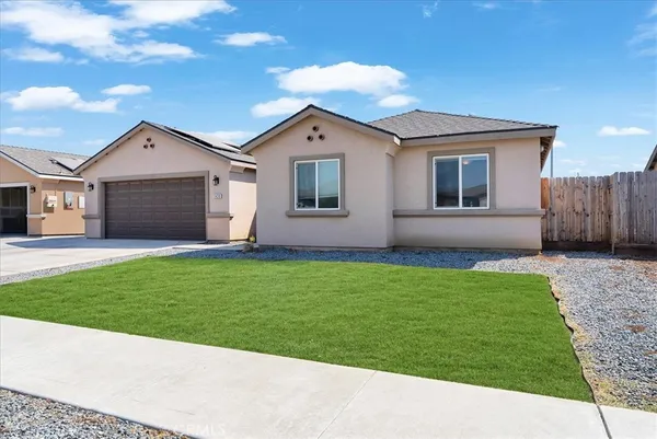 $473,000 | 2439 Madeline Drive, Hanford, CA 93230