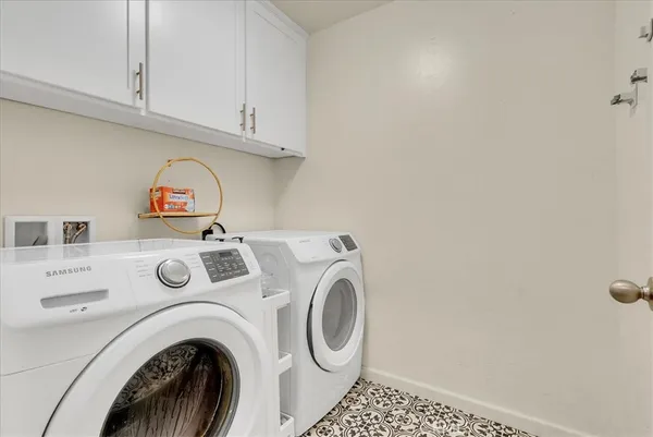 $473,000 | 2439 Madeline Drive, Hanford, CA 93230