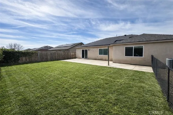 $473,000 | 2439 Madeline Drive, Hanford, CA 93230