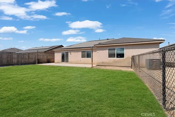 $473,000 | 2439 Madeline Drive, Hanford, CA 93230