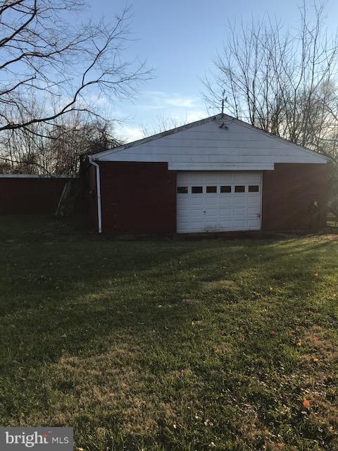 16201 Hanover Road Upperco, MD 21155 - Photo 17 of 51