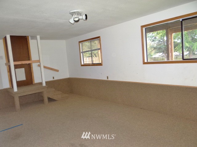 2319 North Laventure Road Mount Vernon, WA 98273 - Photo 12 of 15 Gallery Image 12