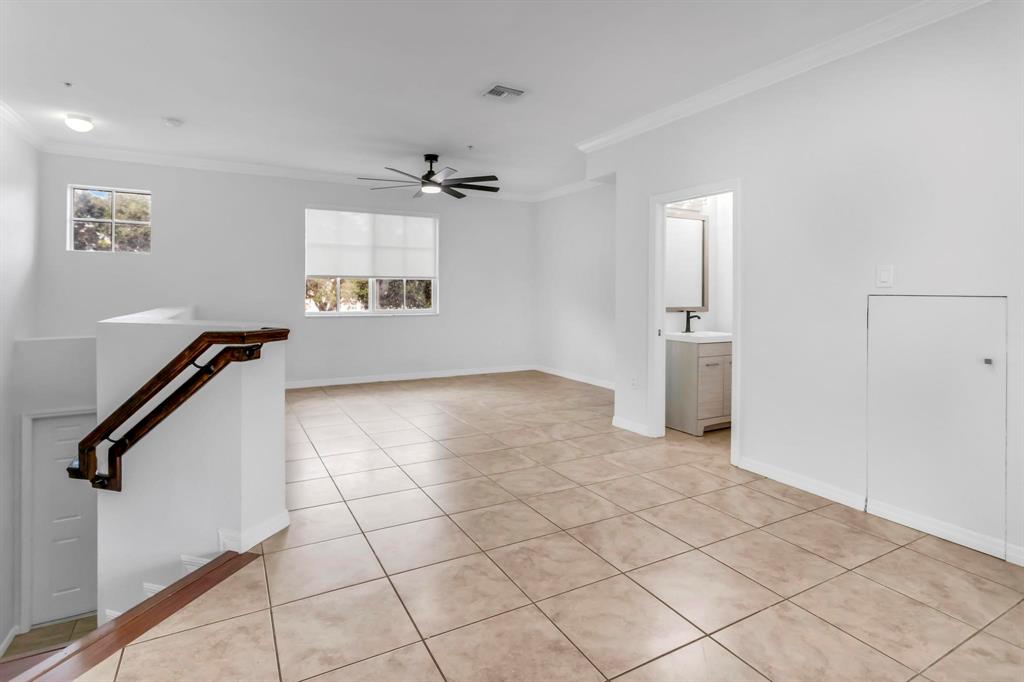 12600 Southwest 50th Court, Unit 427 Miramar, FL 33027 - Photo 5 of 27
