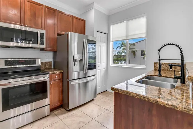 $2,975 | 12600 Southwest 50th Court, Unit 427, Miramar, FL 33027