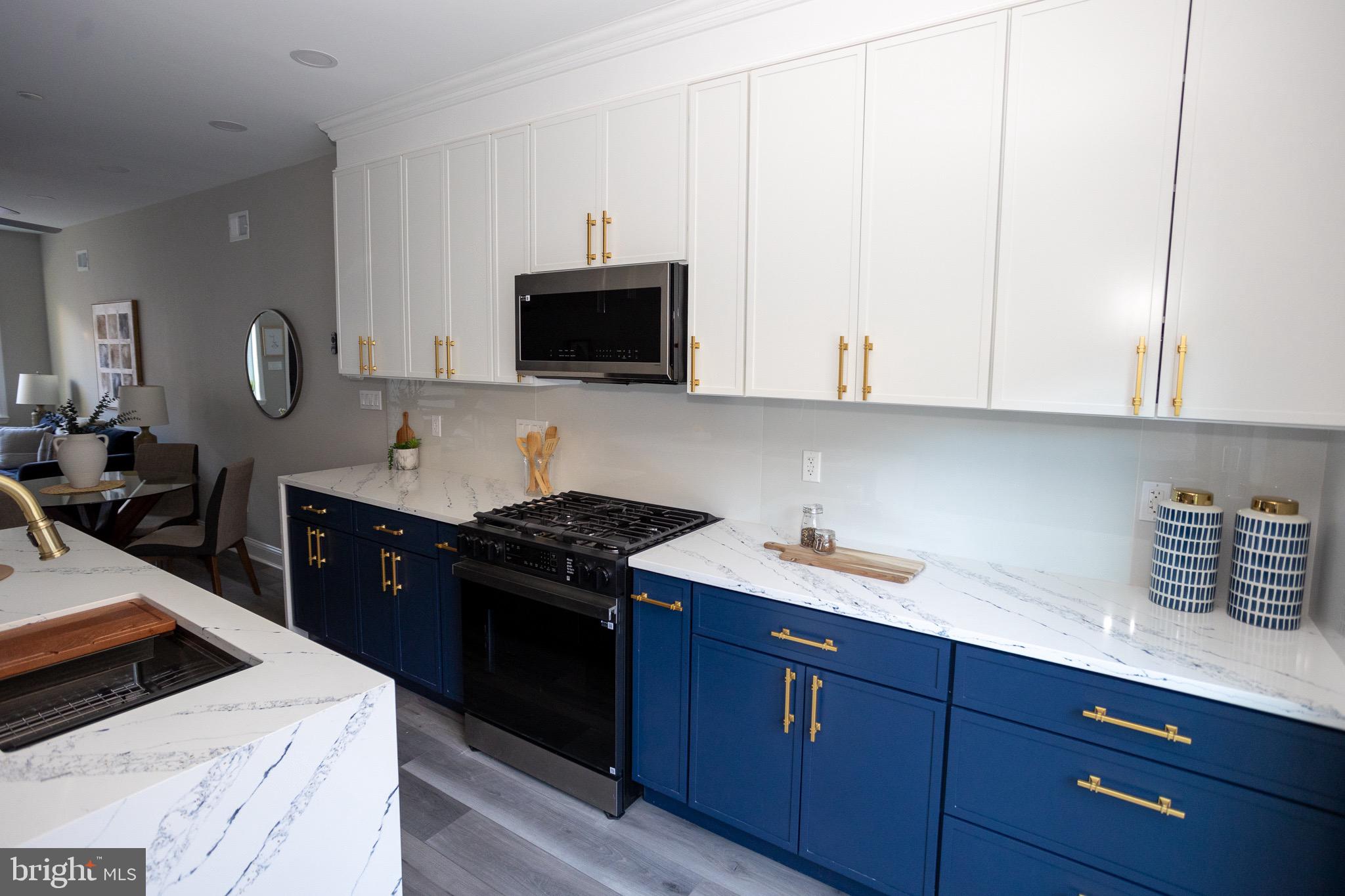 2127 Sigel Street Philadelphia, PA 19145 - Photo 12 of 58