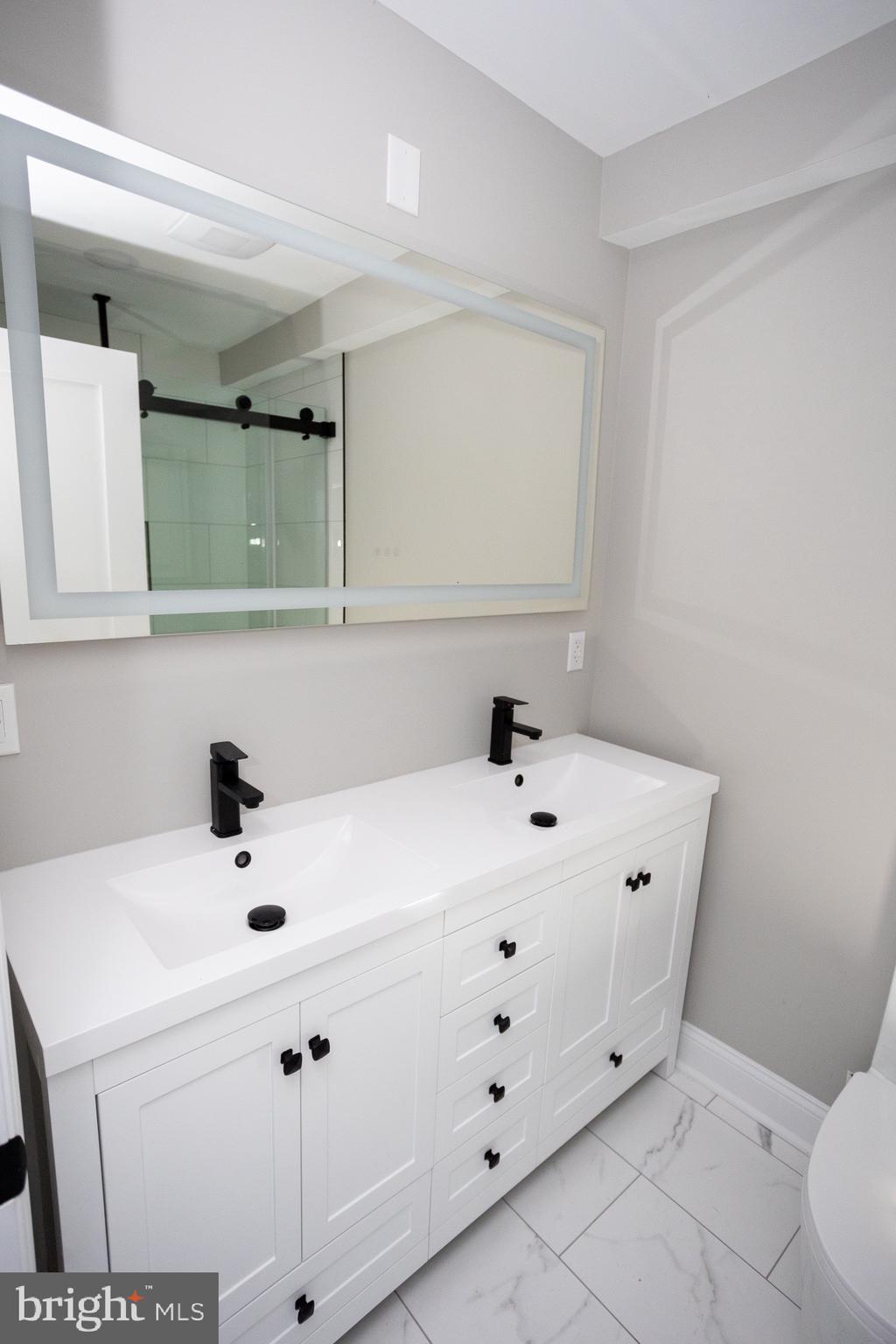 2127 Sigel Street Philadelphia, PA 19145 - Photo 33 of 58