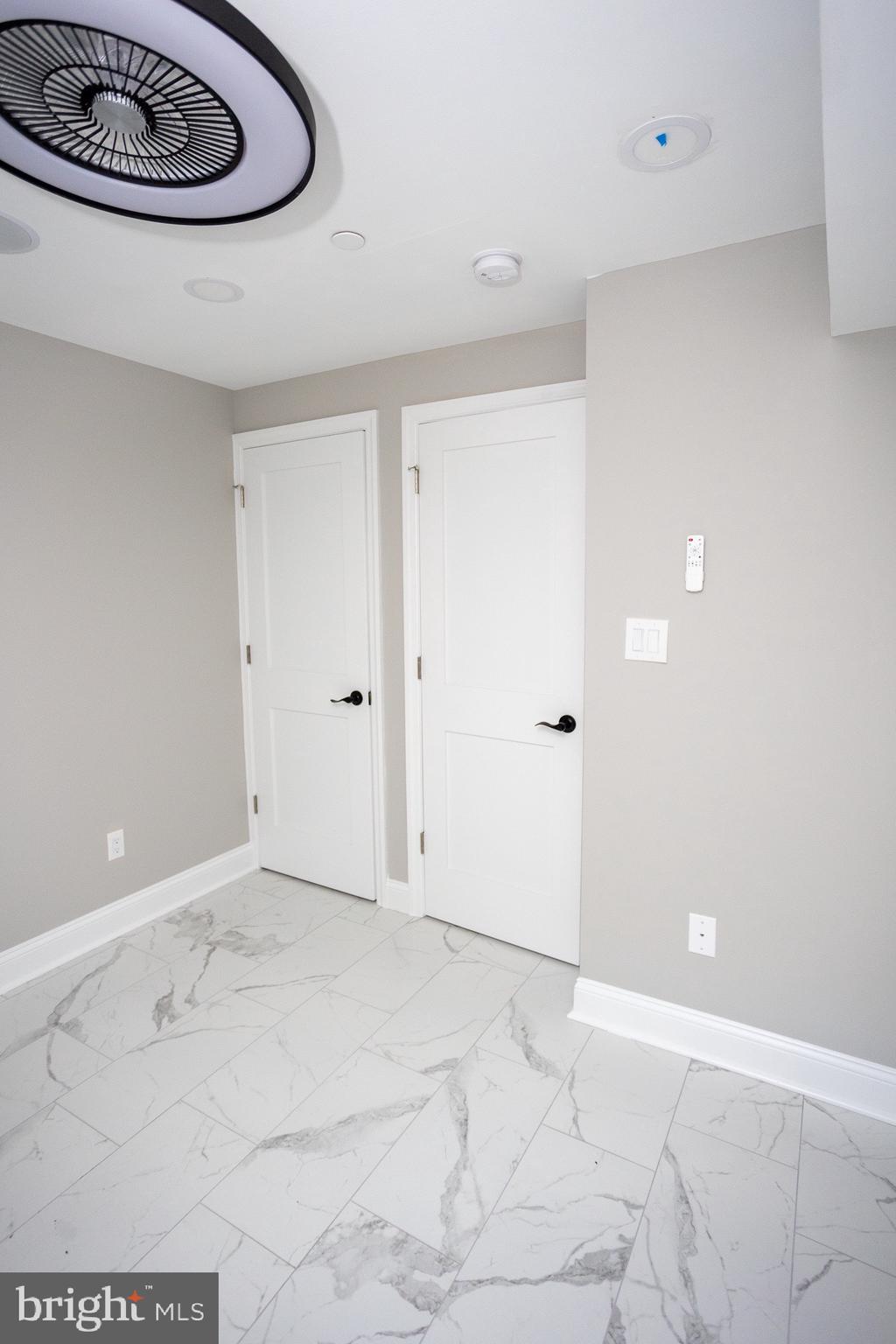 2127 Sigel Street Philadelphia, PA 19145 - Photo 50 of 58