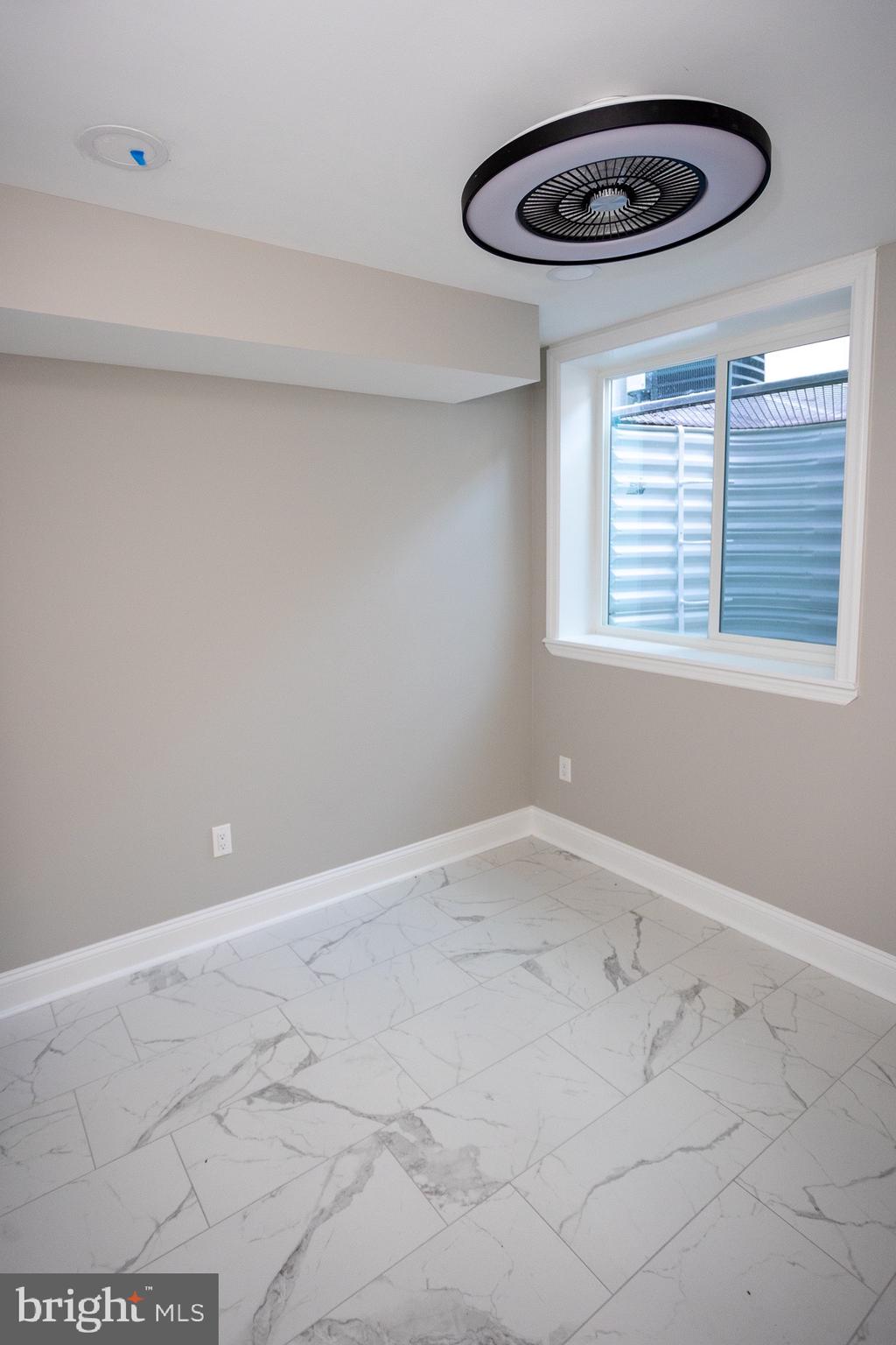 2127 Sigel Street Philadelphia, PA 19145 - Photo 58 of 58