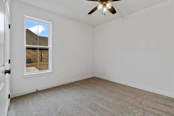 $3,500 | 420 Olde Towne Road, Paradise, TX 76073