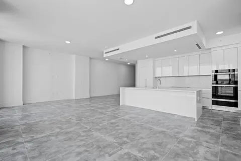 $2,095,000 | 220 Lake Shore Drive, Unit 1202, Lake Park, FL 33403