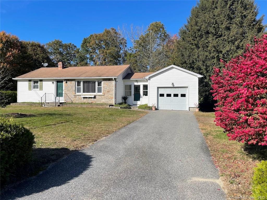 8 Beatrice Avenue Killingly, CT 06239 - Photo 1 of 1 Front View