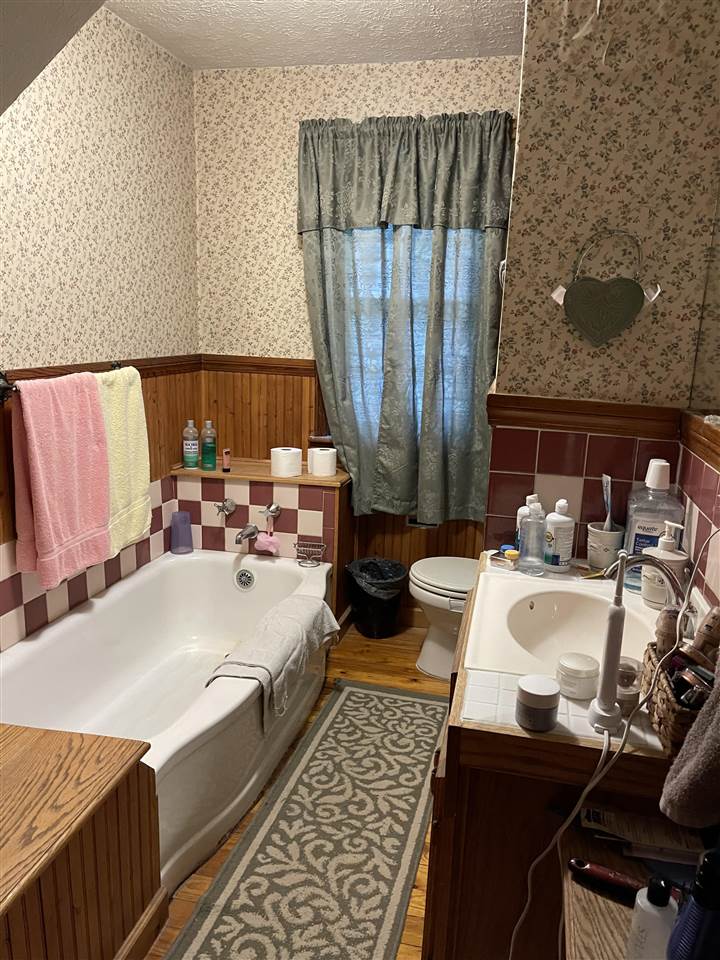 403 Old Echo Road Genoa, WV 25517 - Photo 6 of 18 Gallery Image 6