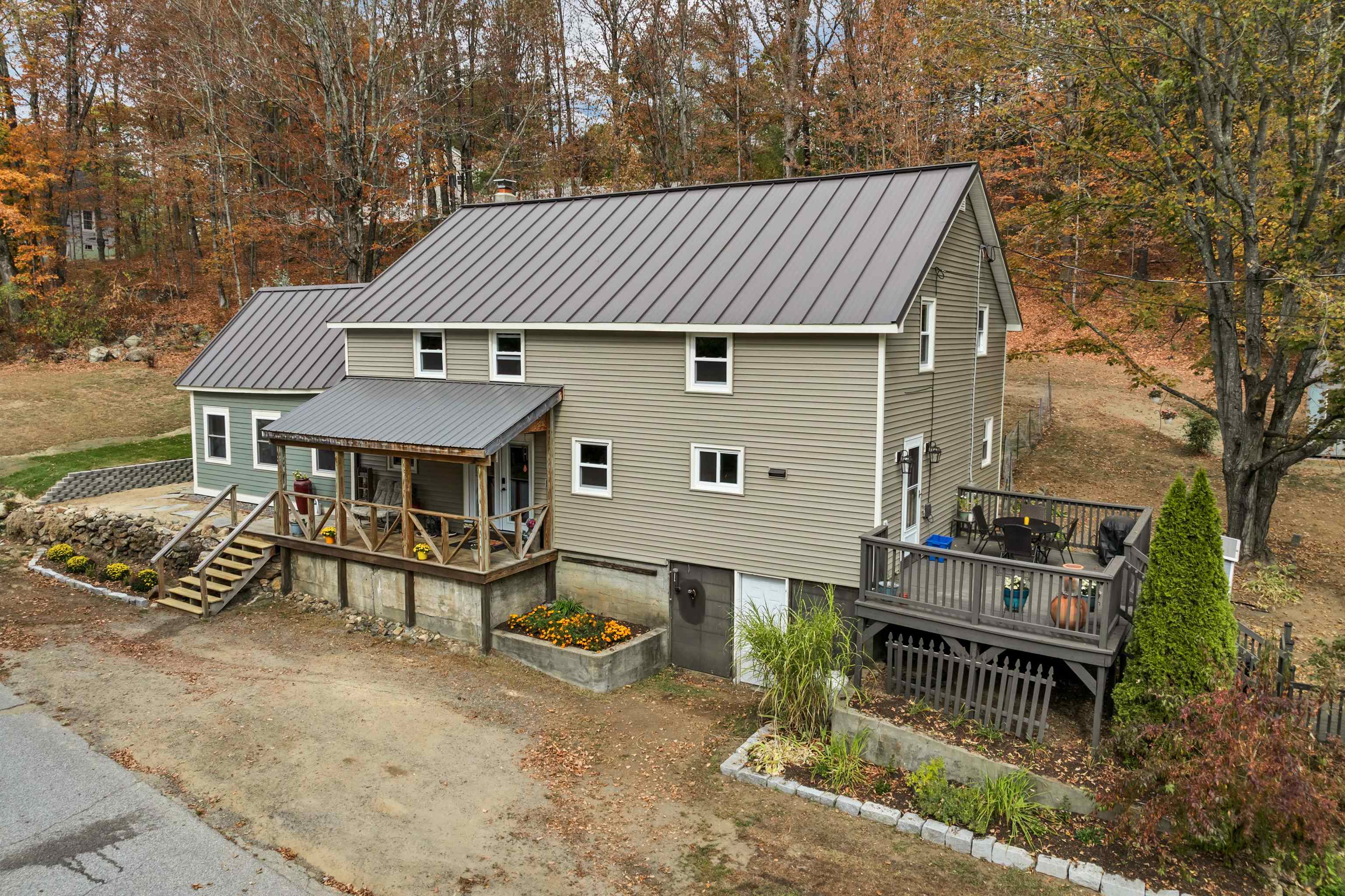 112 Town House Road New Hampton, NH 03256 - Photo 4 of 59