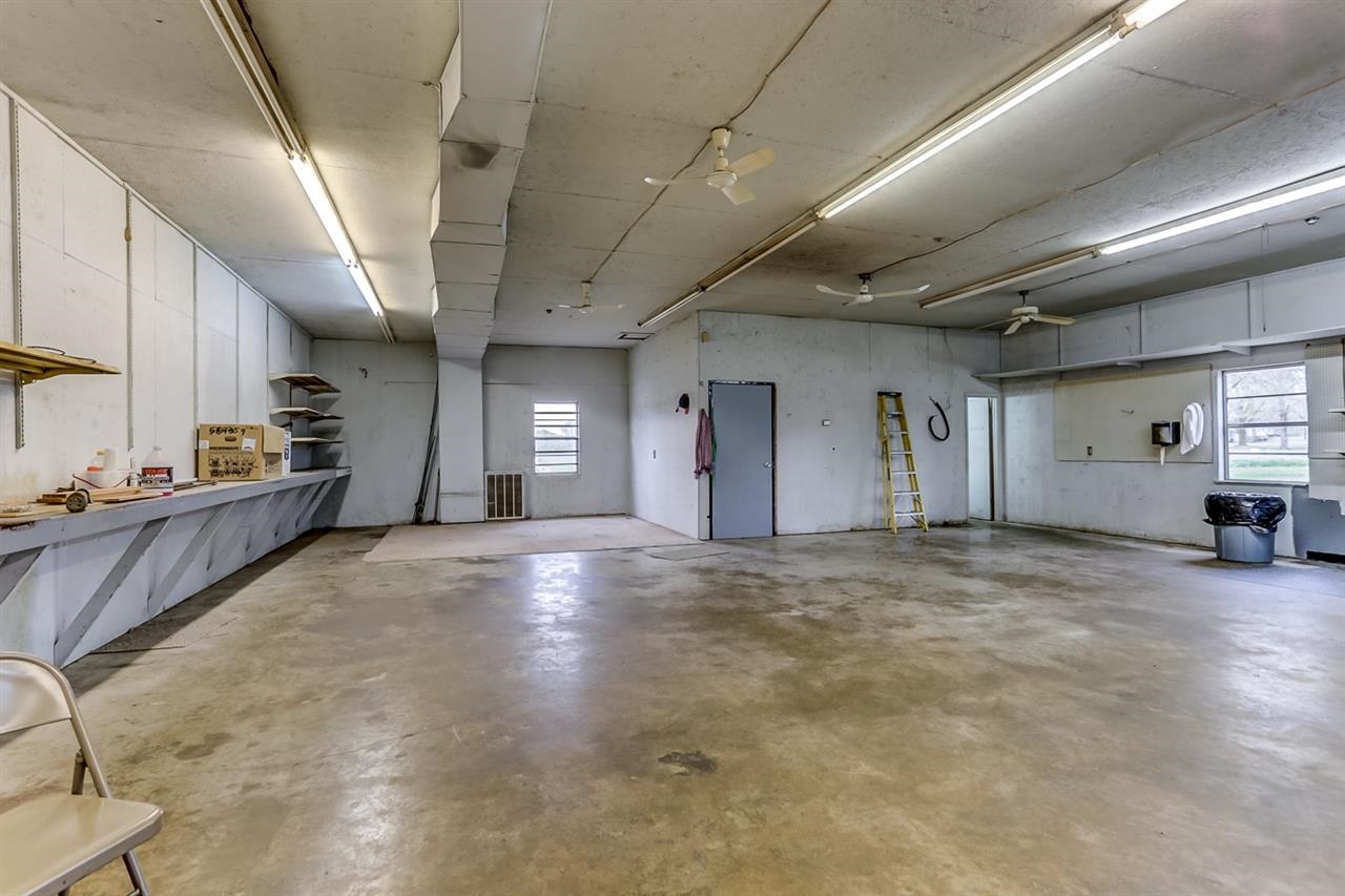 2142 Highway 70 Mason, TN 38049 - Photo 28 of 36 Garage featuring ceiling fan
