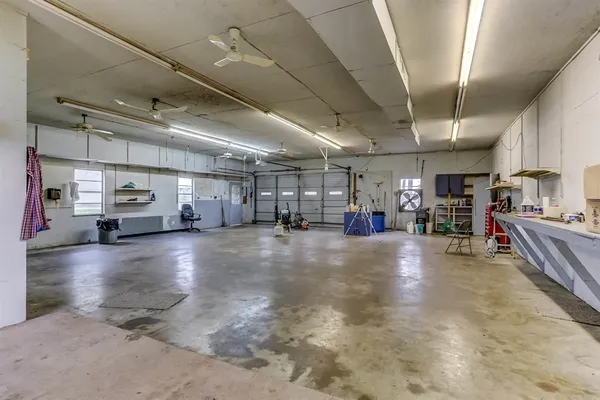 $371,999 | 2142 Highway 70, Mason, TN 38049