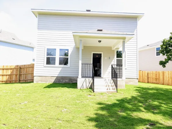 $2,295 | 236 Tall Grass Drive, Georgetown, TX 78628