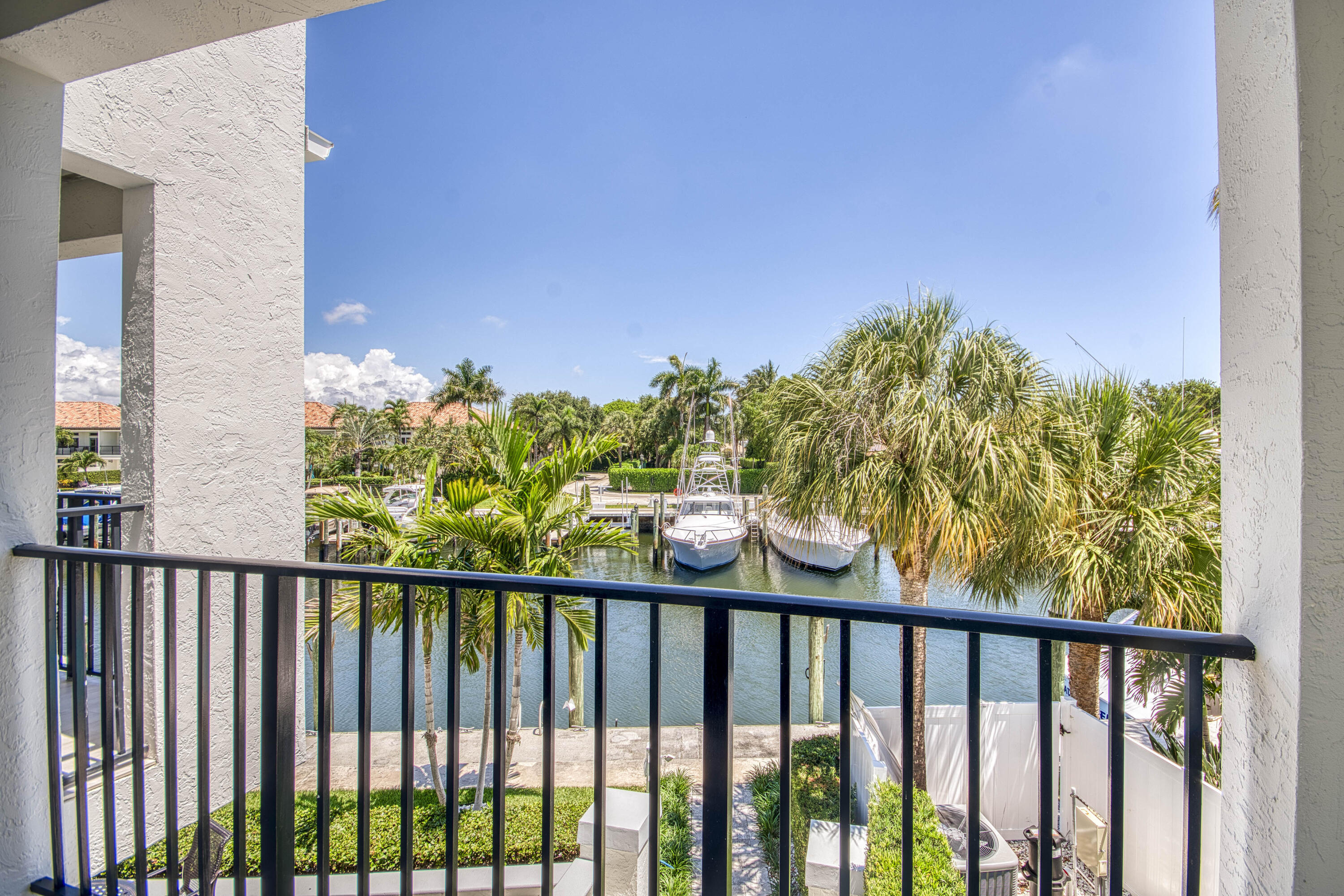 2245 Monet Road North Palm Beach, FL 33410 - Photo 17 of 33 _IMG2126_HDR