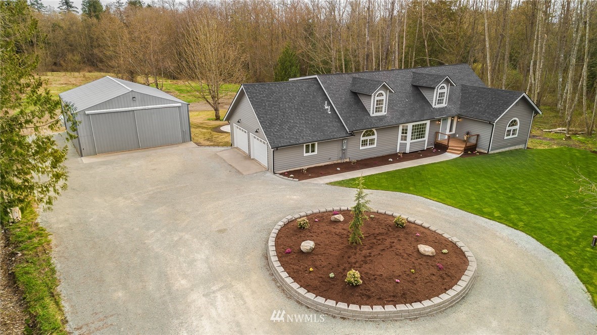 17380 Samish Heights Road Bow, WA 98232 - Photo 2 of 25 Gallery Image 2