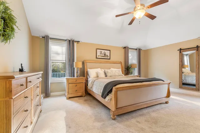 $825,000 | 2 Renaissance Circle, Salem, NH 03079