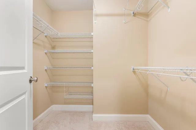 $825,000 | 2 Renaissance Circle, Salem, NH 03079