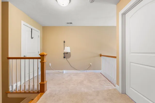 $825,000 | 2 Renaissance Circle, Salem, NH 03079