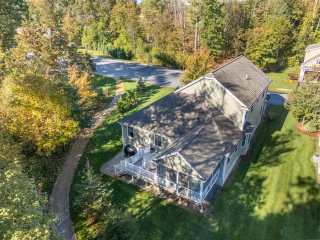 $825,000 | 2 Renaissance Circle, Salem, NH 03079