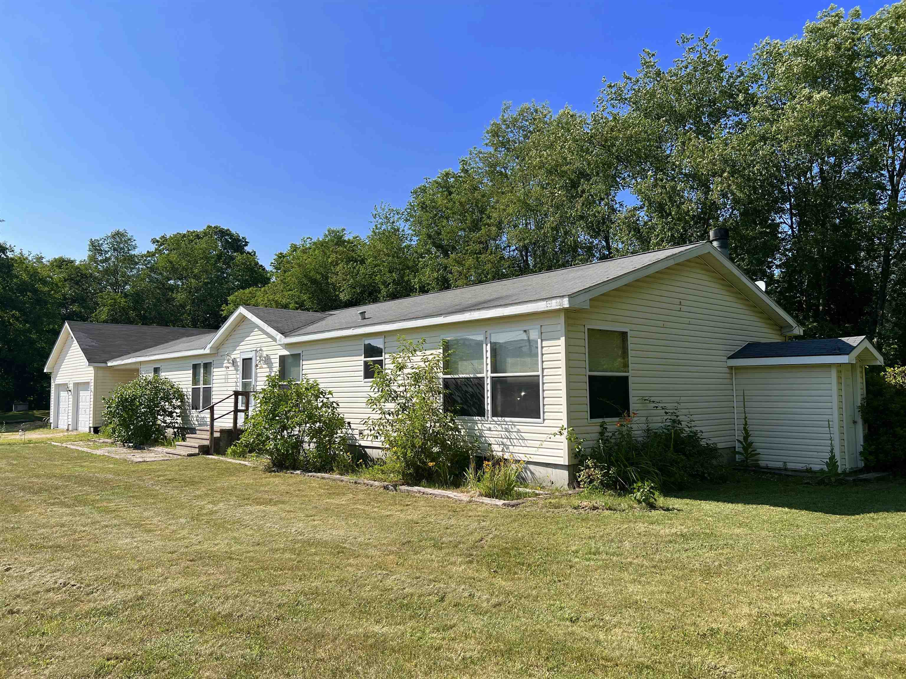 364 Fowler River Road Alexandria, NH 03222 - Photo 1 of 26