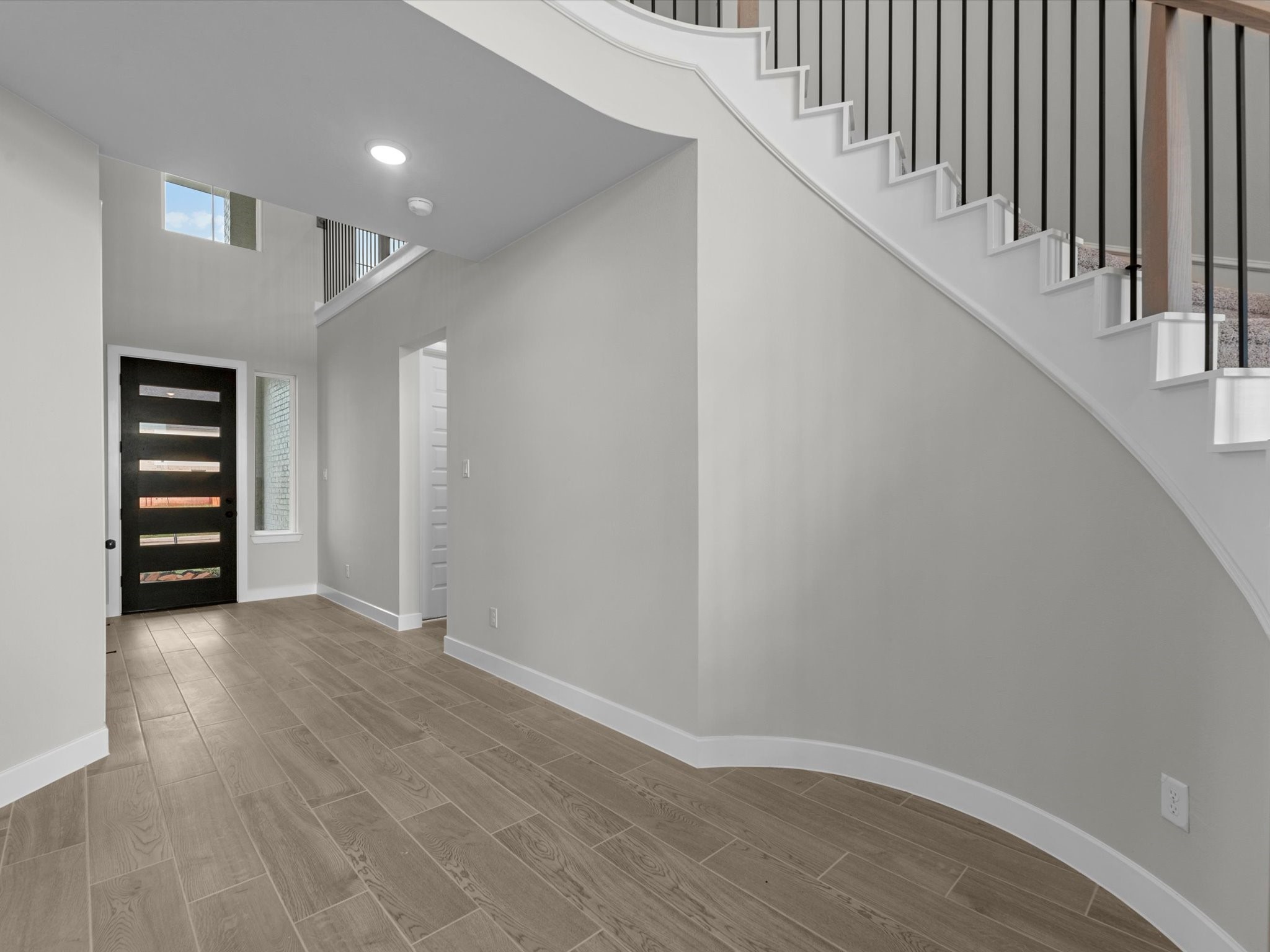 5023 McKinney Rdg Trail Rosenberg, TX 77471 - Photo 16 of 27 a view of an entryway with stairs