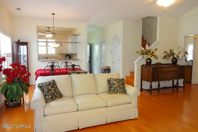 5130 Long Pointe Road Wilmington, NC 28409 - Photo 7 of 43 3