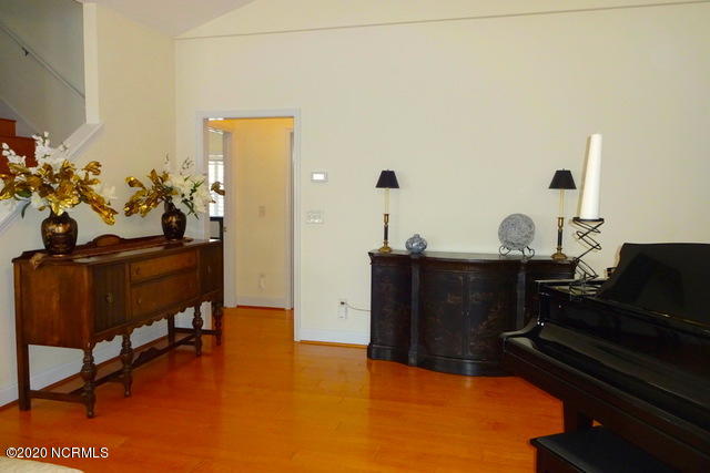 5130 Long Pointe Road Wilmington, NC 28409 - Photo 9 of 43 4