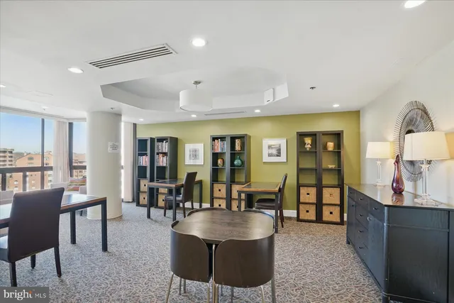 $899,000 | 900 North Stafford Street, Unit 2632, Arlington, VA 22203