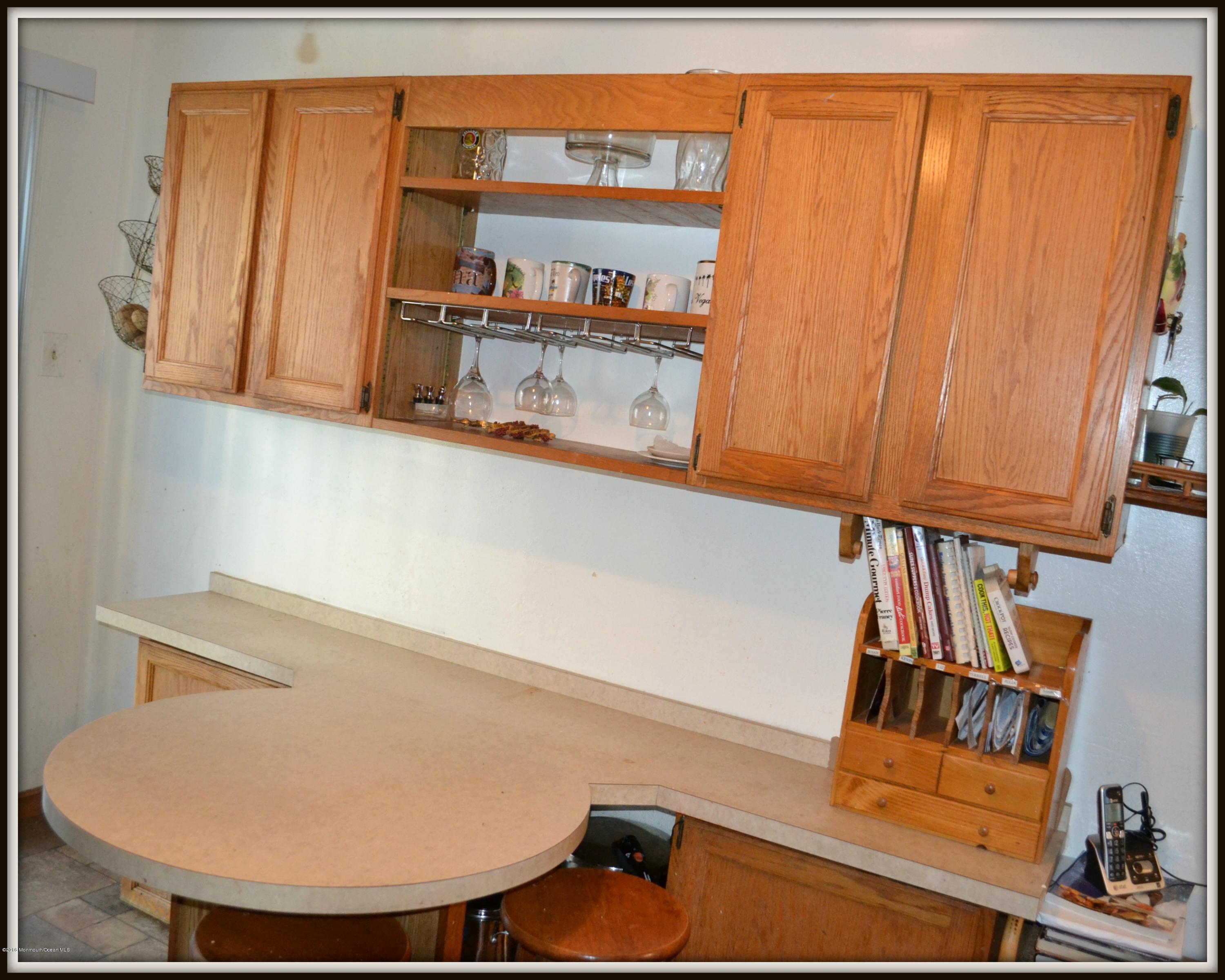 36 Chelsea Road Jackson, NJ 08527 - Photo 3 of 14 kitchen2