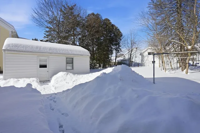 $285,000 | 54 Bourne Street, Three Rivers, MA 01080