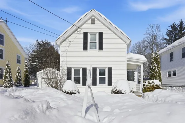 $285,000 | 54 Bourne Street, Three Rivers, MA 01080