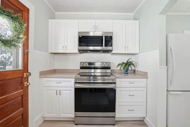 $285,000 | 54 Bourne Street, Three Rivers, MA 01080