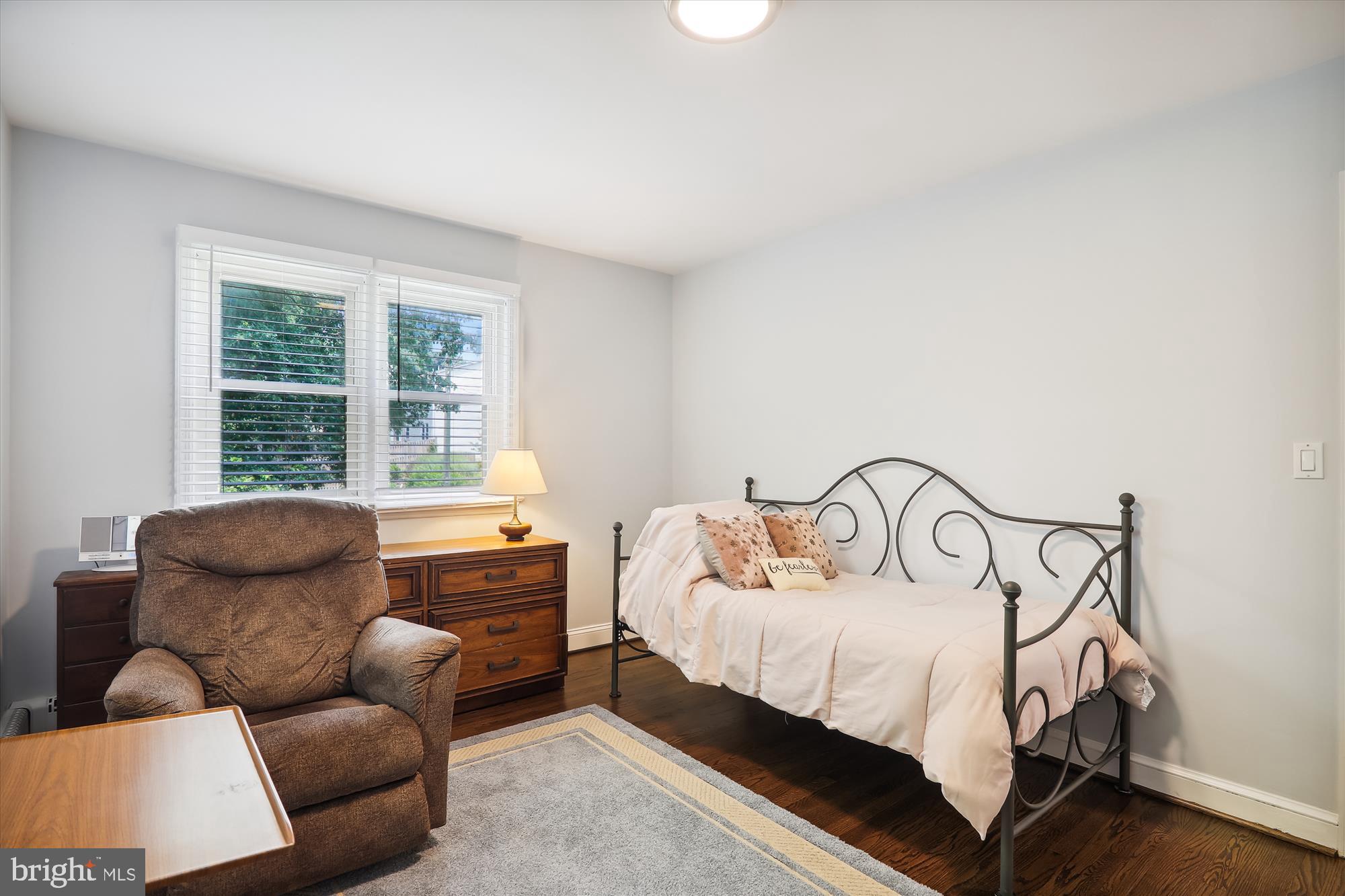 9805 Five Oaks Road Fairfax, VA 22031 - Photo 34 of 70 Upper Bedroom 2