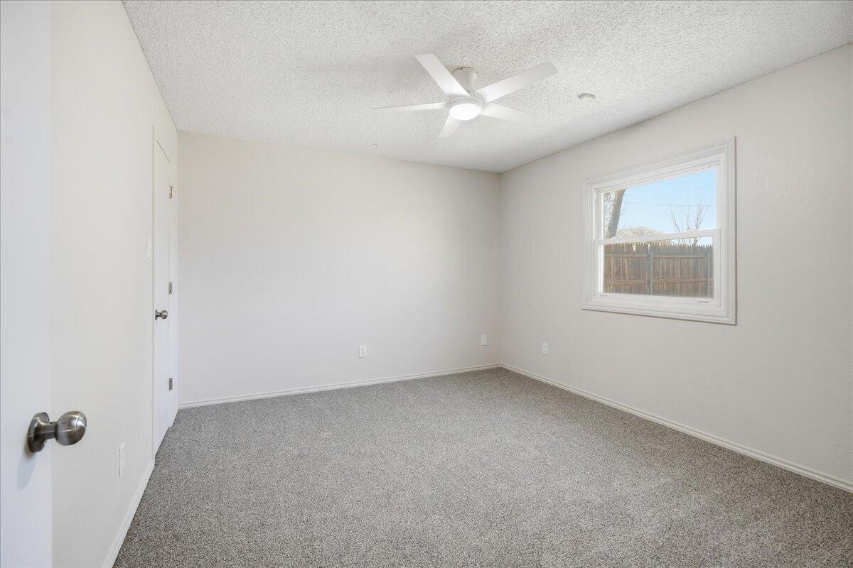 4810 62nd Street Lubbock, TX 79414 - Photo 28 of 37 29-nmjr62nd-25