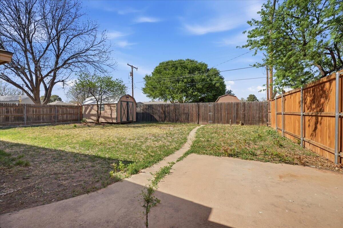 4810 62nd Street Lubbock, TX 79414 - Photo 35 of 37 36-nmjr62nd-32