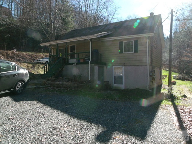 1489 Brown's Chapel Road Boone, NC 28607 - Photo 4 of 4 Gallery Image 4