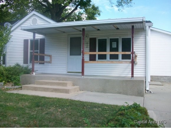 614 Wesley Springfield, IL 62703 - Photo 1 of 11