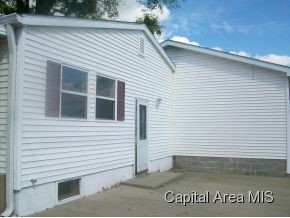 614 Wesley Springfield, IL 62703 - Photo 2 of 11