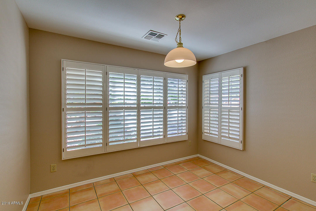 4130 East Rockledge Road Phoenix, AZ 85044 - Photo 13 of 29 11-Rockledge