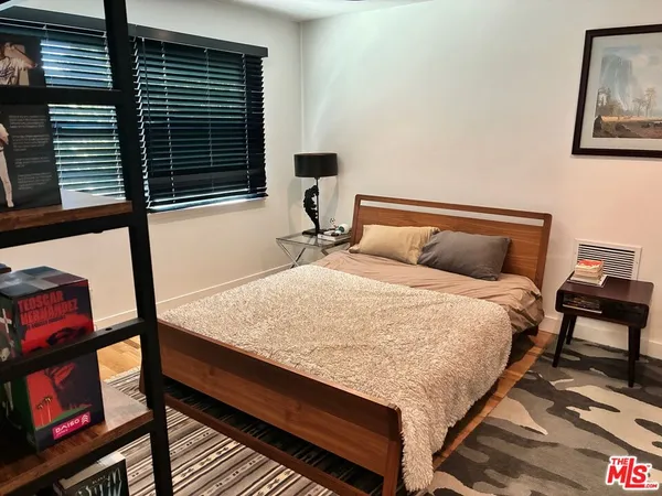 $6,500 | 16729 Klee Street, North Hills, CA 91343