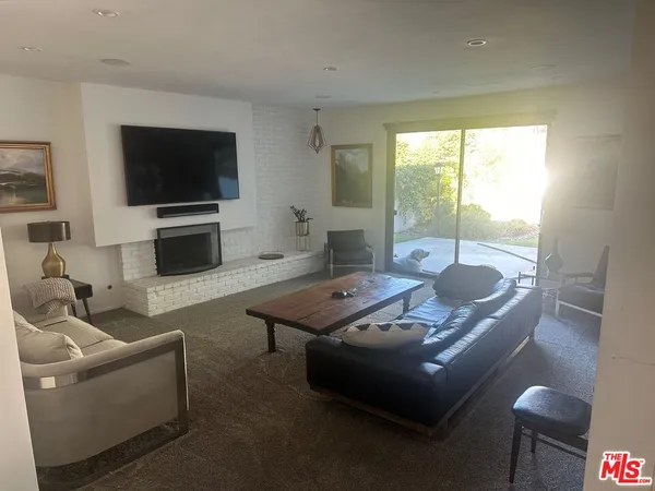 $6,500 | 16729 Klee Street, North Hills, CA 91343