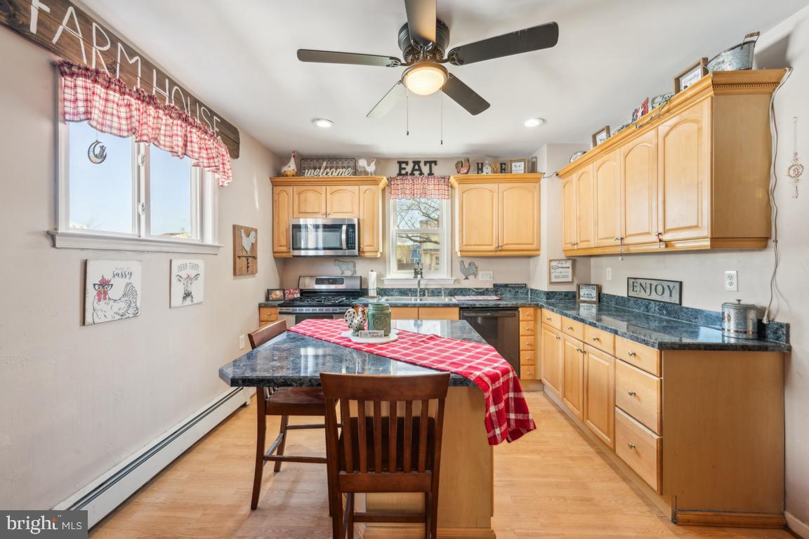 123 Heulings Avenue Riverside, NJ 08075 - Photo 8 of 21 Gallery Image 8